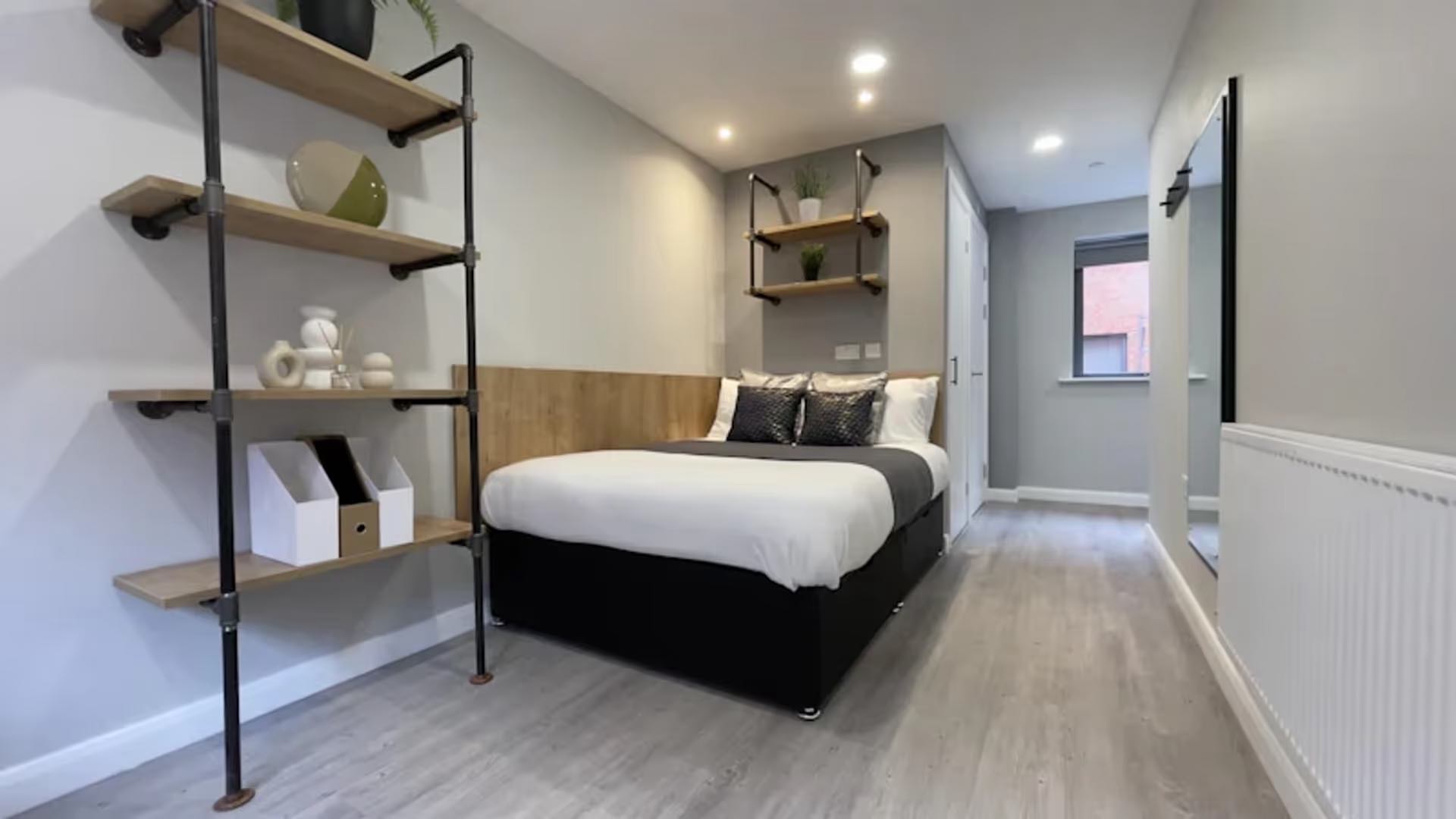 Silver Plus Ensuite