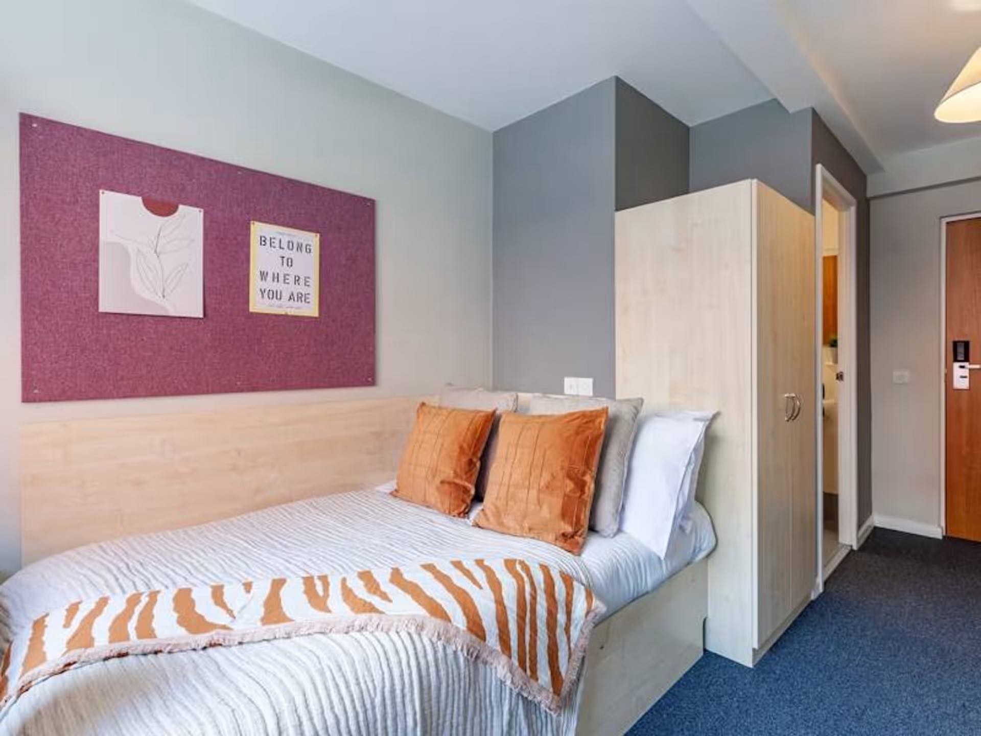 Premium Plus Ensuite