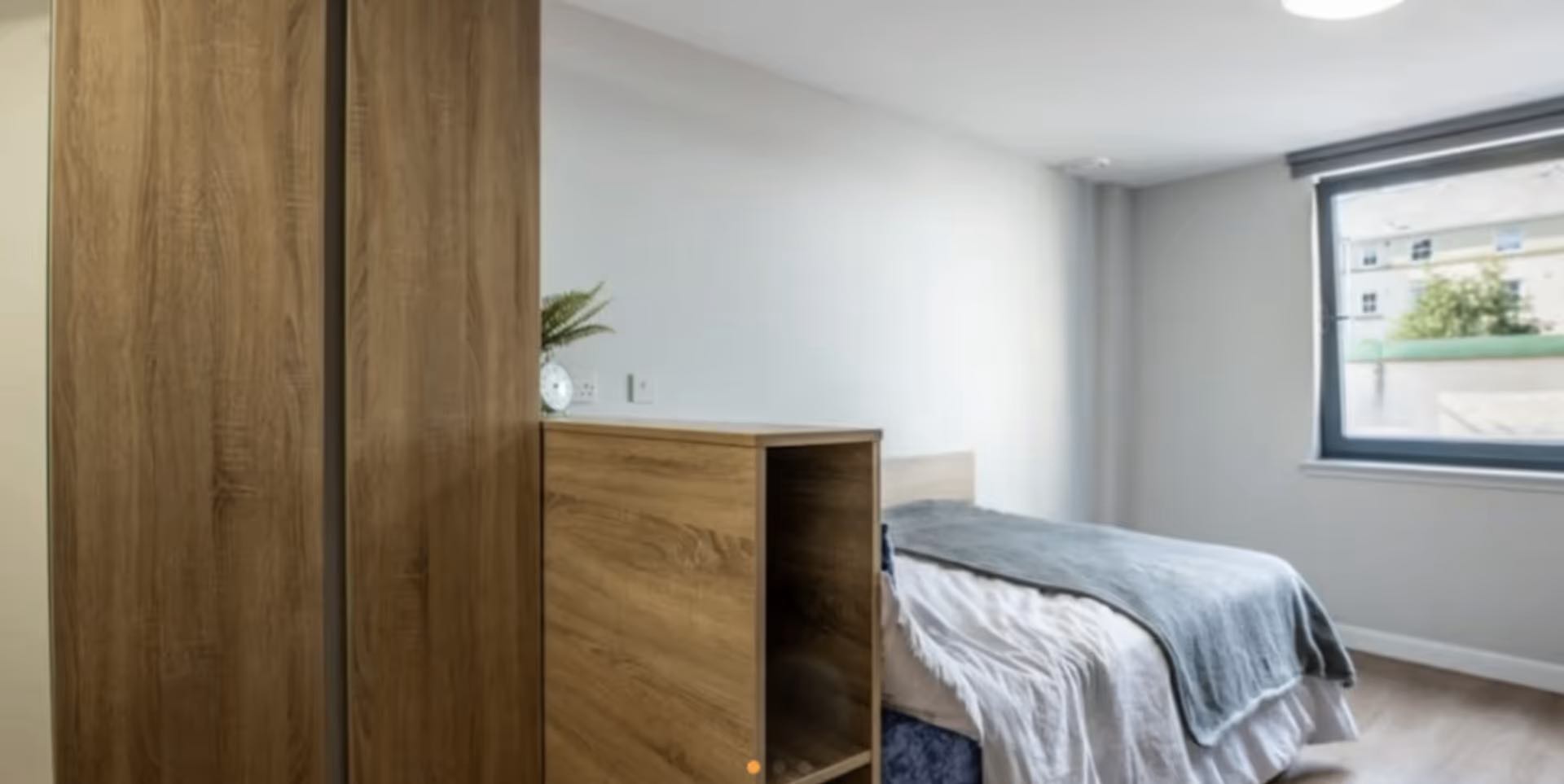 5-6 Bed Superior Ensuite