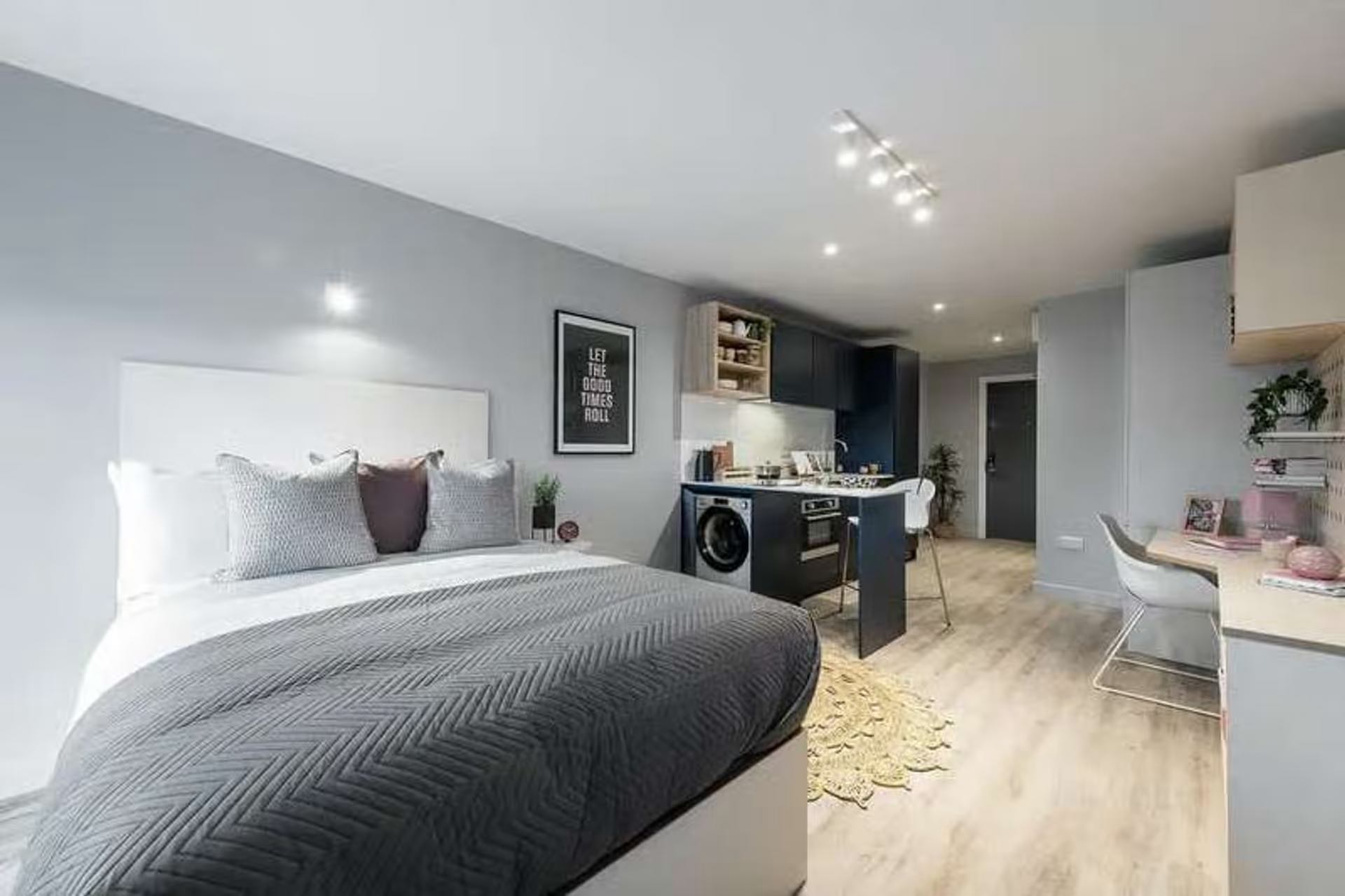 Premium Studio