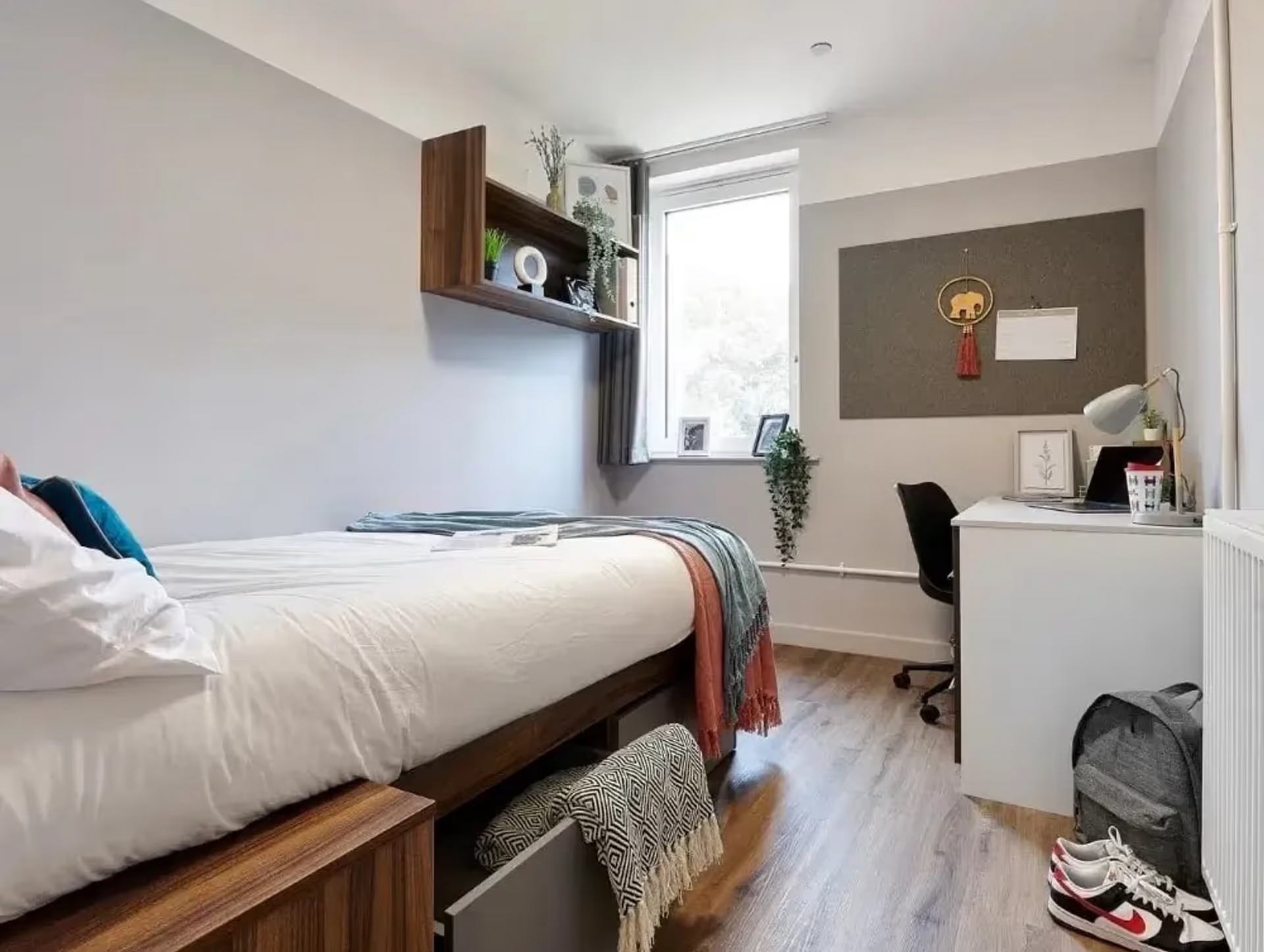 Bronze En-suite