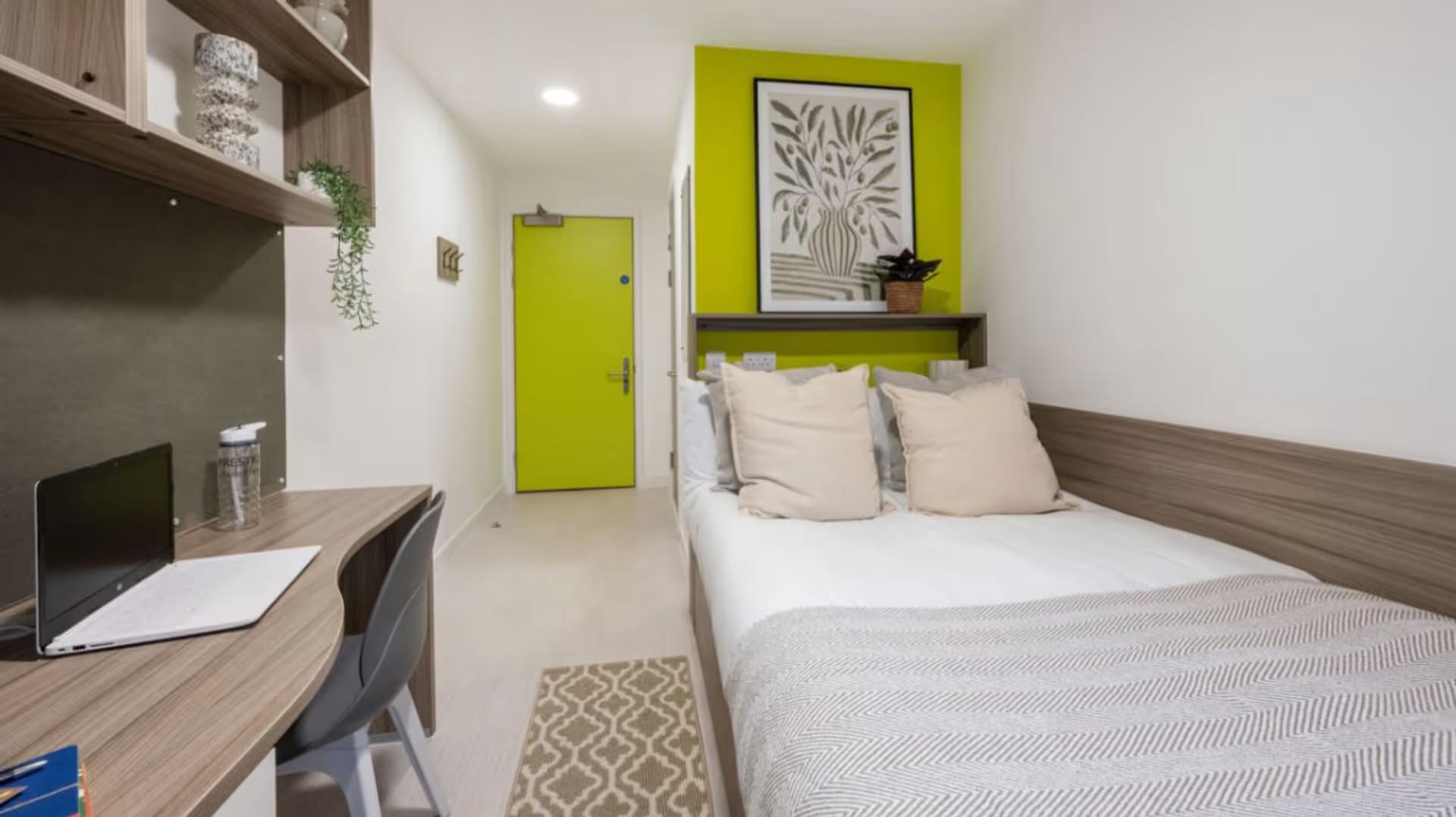 Silver Plus Ensuite