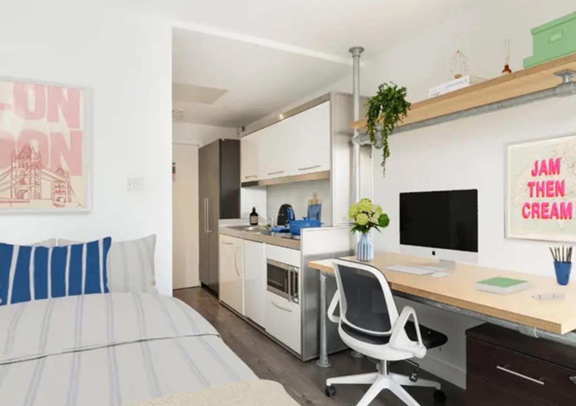 Bronze Studio City View Upper Level