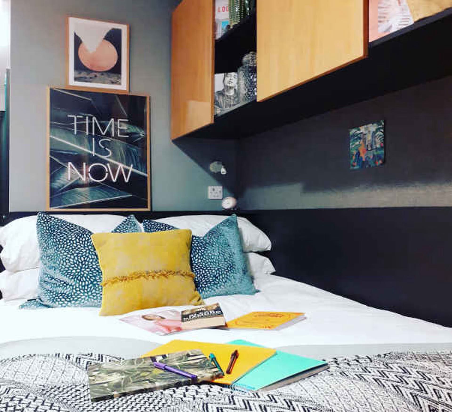 Gold 7 Bed Ensuite (7 Bed Tower)