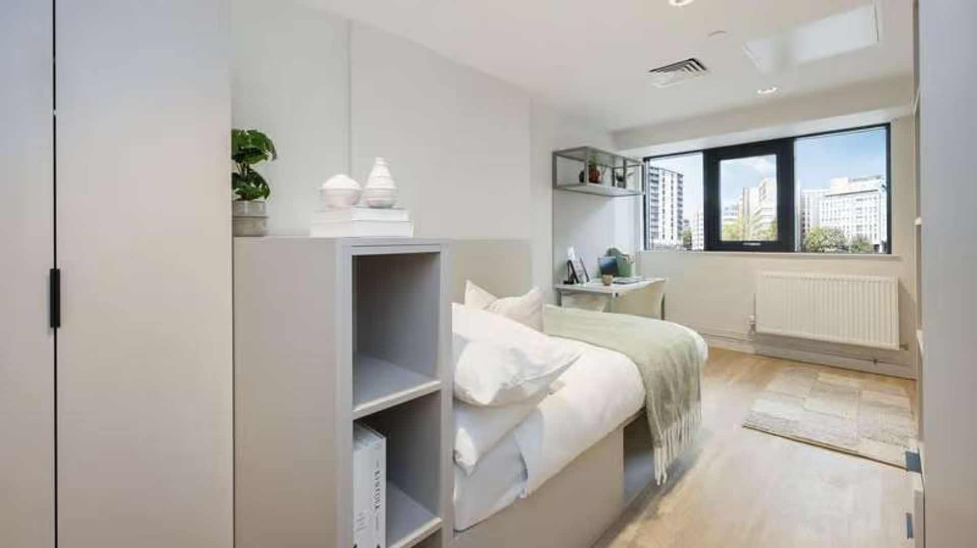 Premium Plus Ensuite