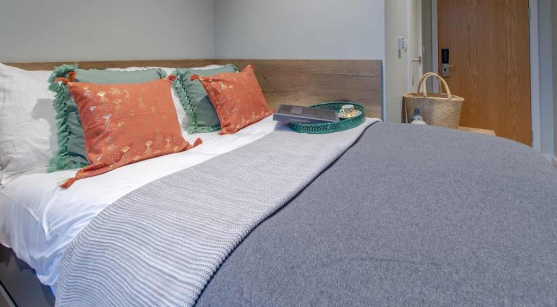 2 Bed Apartment
