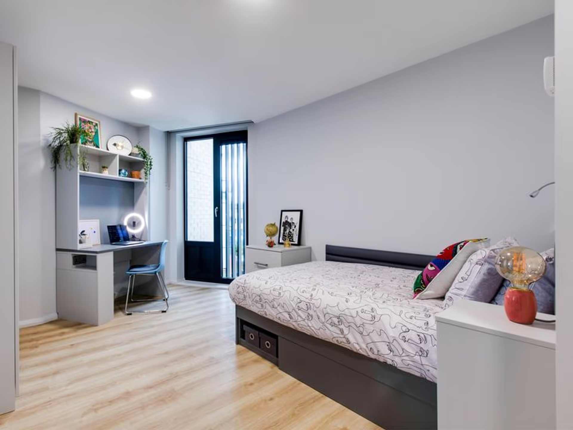 Deluxe Ensuite