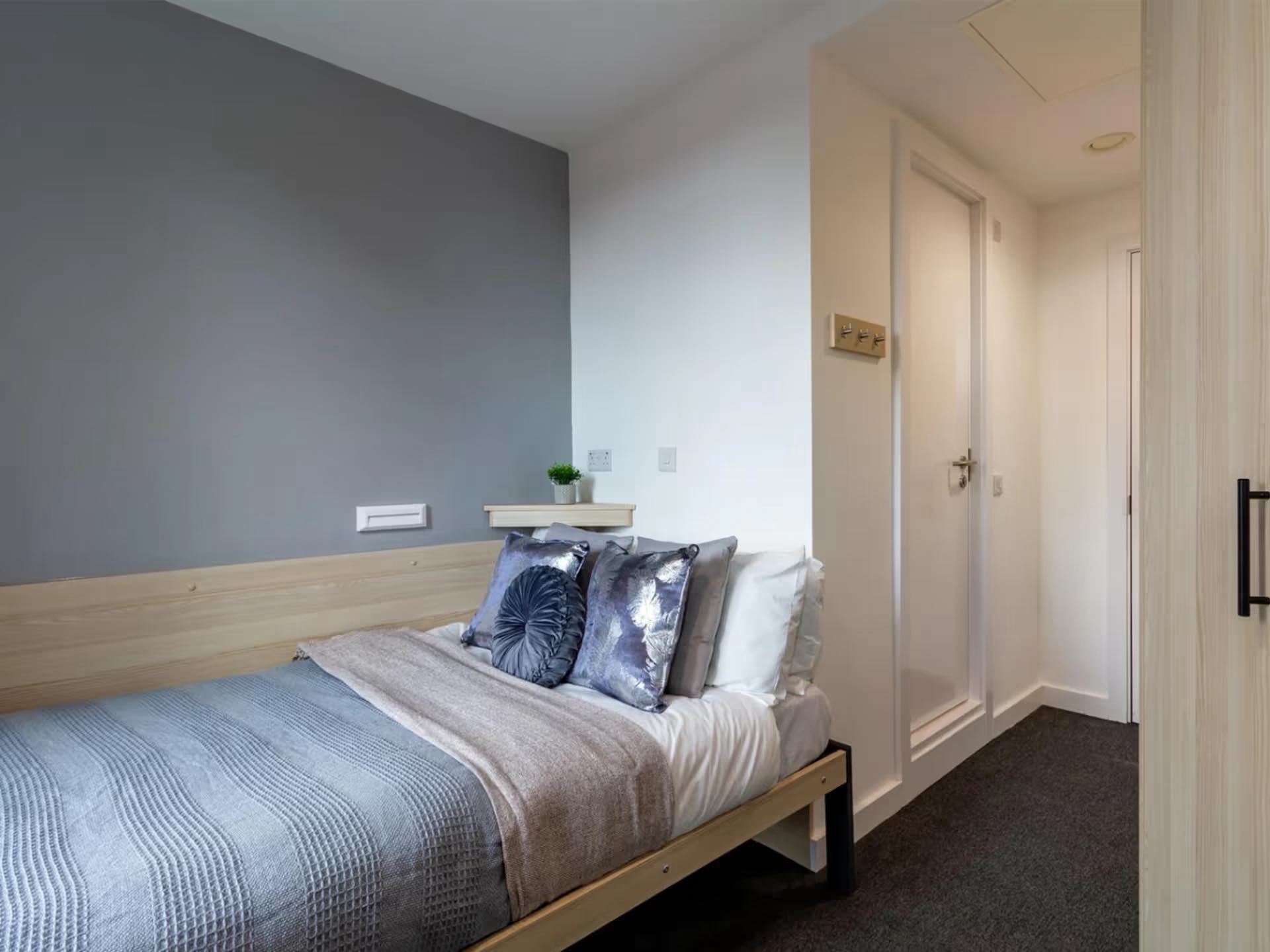 Classic Plus 4 Bed Ensuite