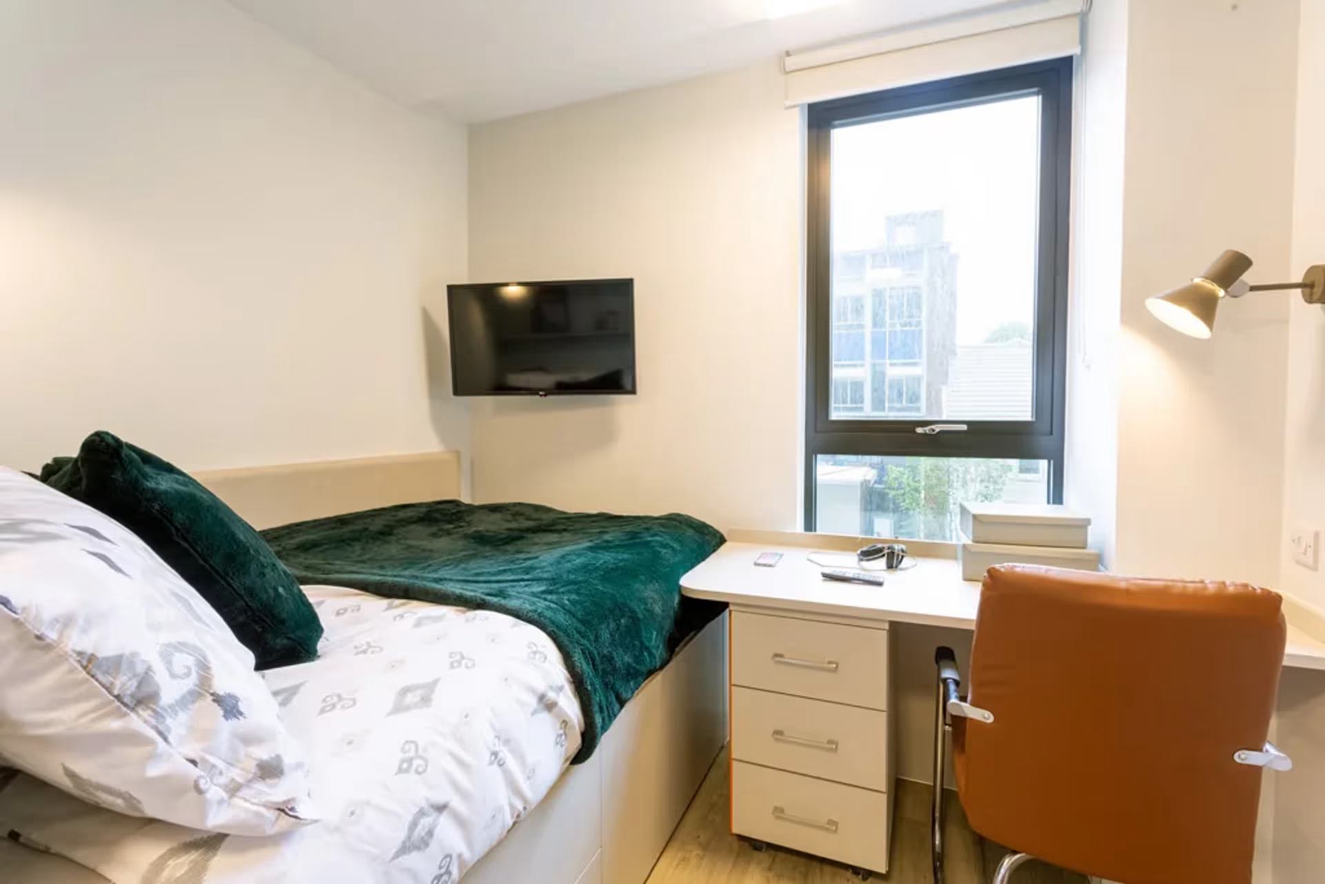 10 Bed Cluster Ensuite
