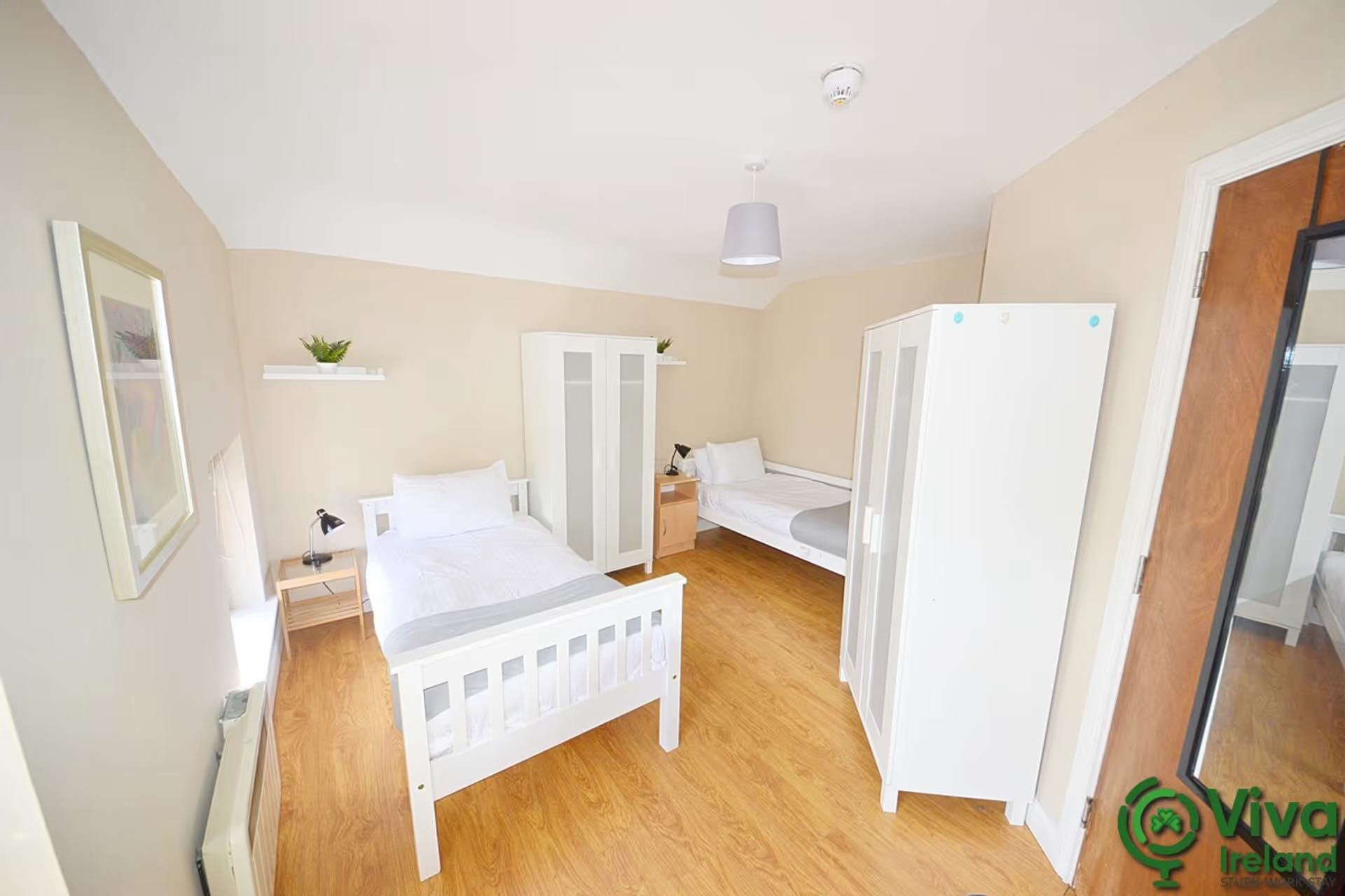 Twin Room (Female)