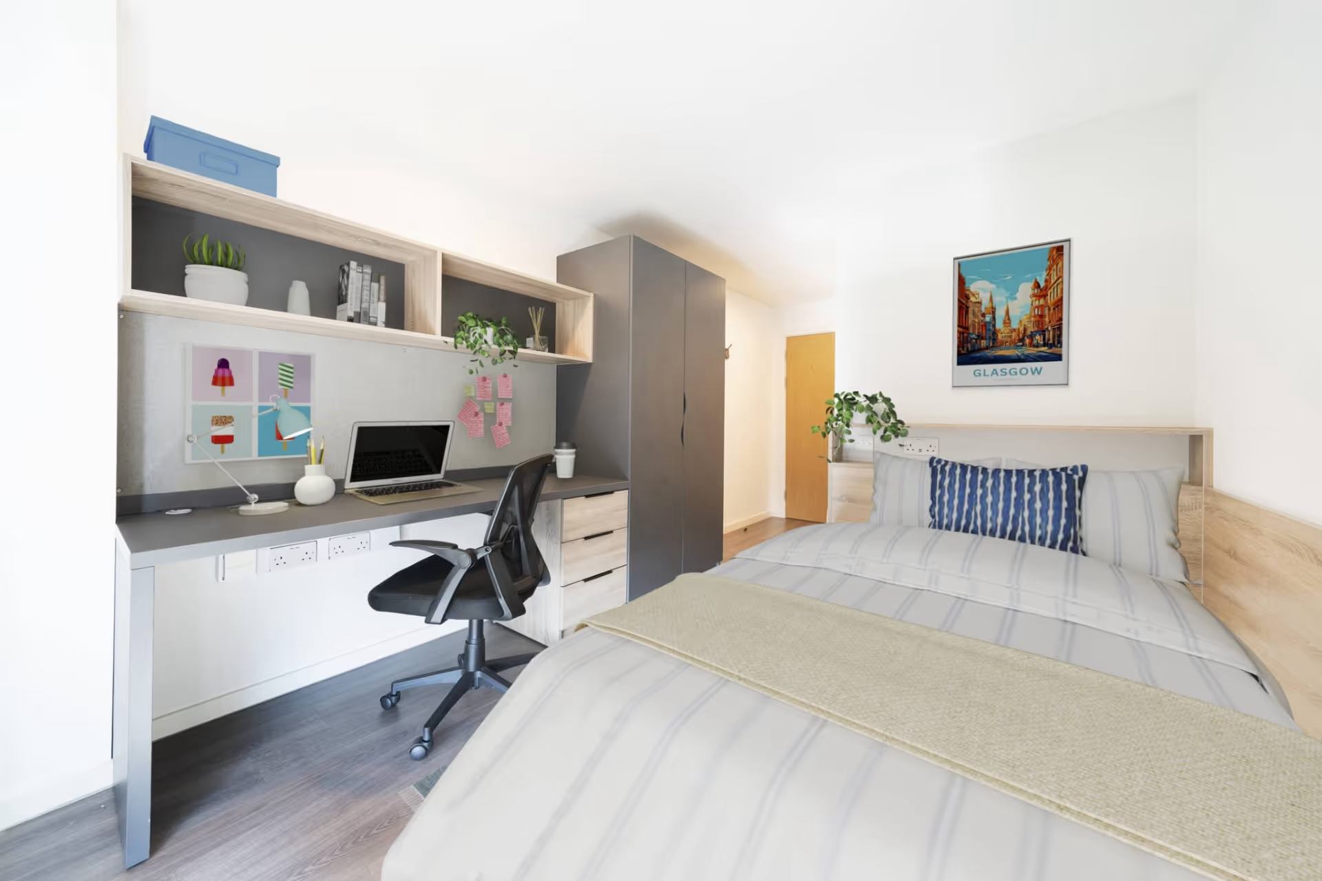 Silver Ensuite Shared